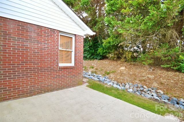 19968 Oak Leaf Circle, Cornelius, NC 28031