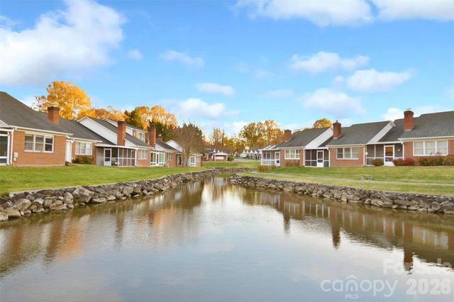 19968 Oak Leaf Circle, Cornelius, NC 28031