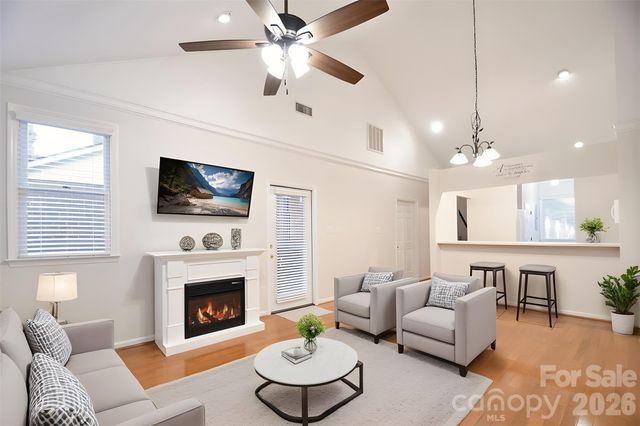 19968 Oak Leaf Circle, Cornelius, NC 28031