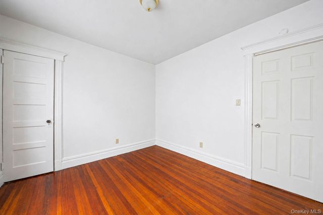 425 S Columbus Avenue, Mount Vernon, NY 10553