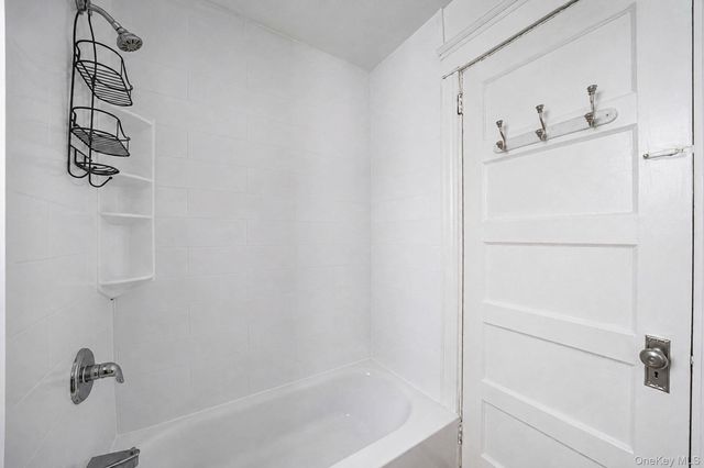 425 S Columbus Avenue, Mount Vernon, NY 10553
