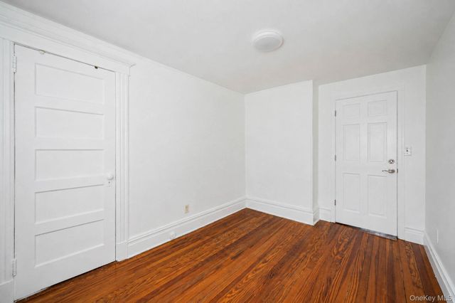 425 S Columbus Avenue, Mount Vernon, NY 10553