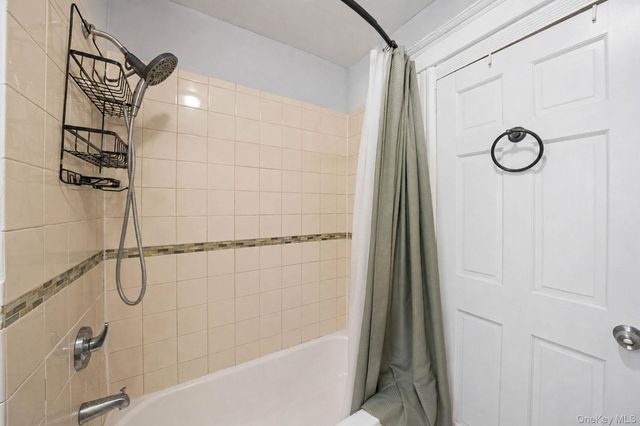 425 S Columbus Avenue, Mount Vernon, NY 10553