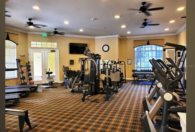 10213 COURTNEY PALMS BOULEVARD 301, Tampa, FL 33619