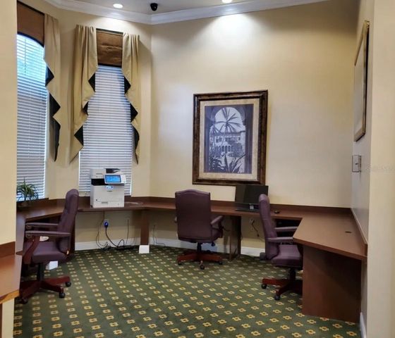 10213 COURTNEY PALMS BOULEVARD 301, Tampa, FL 33619