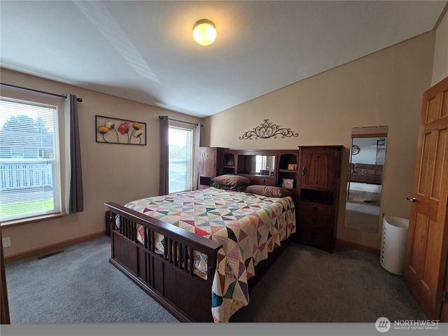 526 SE Canal Drive, Ocean Shores, WA 98569