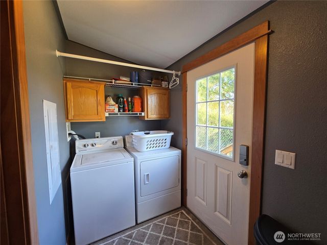 526 SE Canal Drive, Ocean Shores, WA 98569