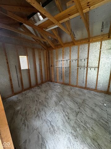 501 E Howard Street, Waveland, IN 47989