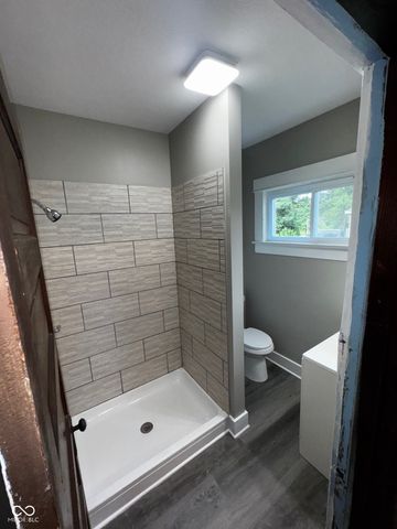 501 E Howard Street, Waveland, IN 47989