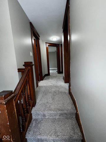 501 E Howard Street, Waveland, IN 47989