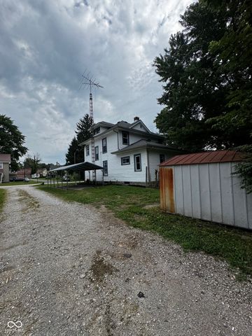 501 E Howard Street, Waveland, IN 47989
