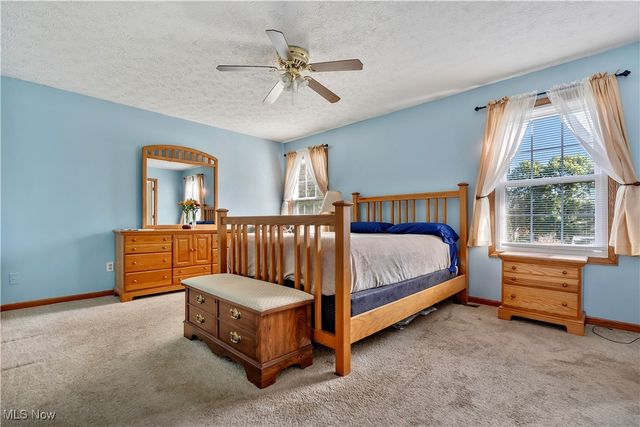 13152 Kaufman Avenue NW, Hartville, OH 44632