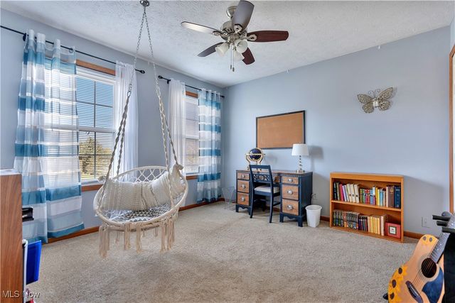 13152 Kaufman Avenue NW, Hartville, OH 44632