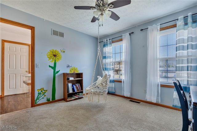 13152 Kaufman Avenue NW, Hartville, OH 44632