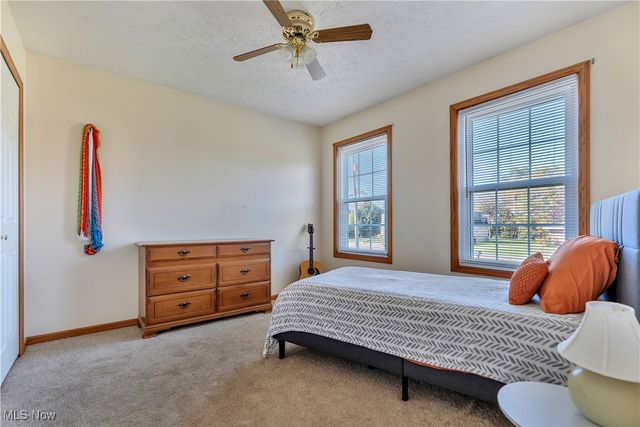 13152 Kaufman Avenue NW, Hartville, OH 44632