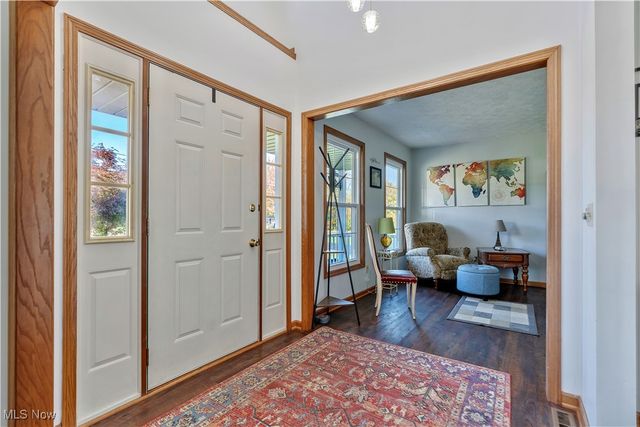 13152 Kaufman Avenue NW, Hartville, OH 44632