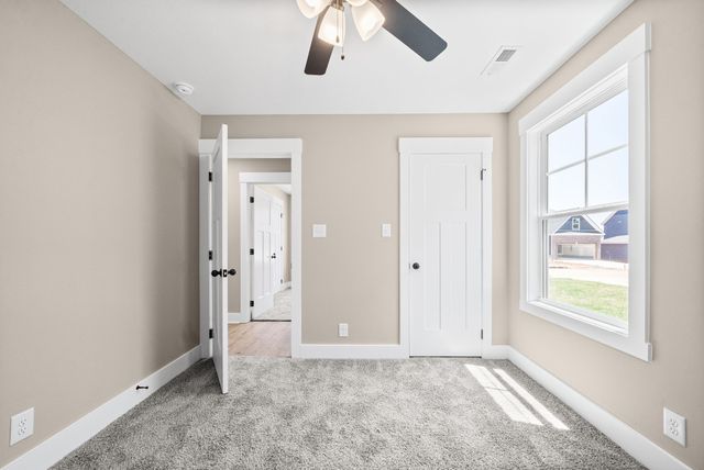 1 Echo Ridge, Oak Grove, KY 42262