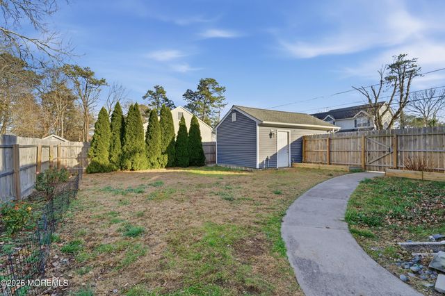 1101 Lawrence Avenue, Toms River, NJ 08757