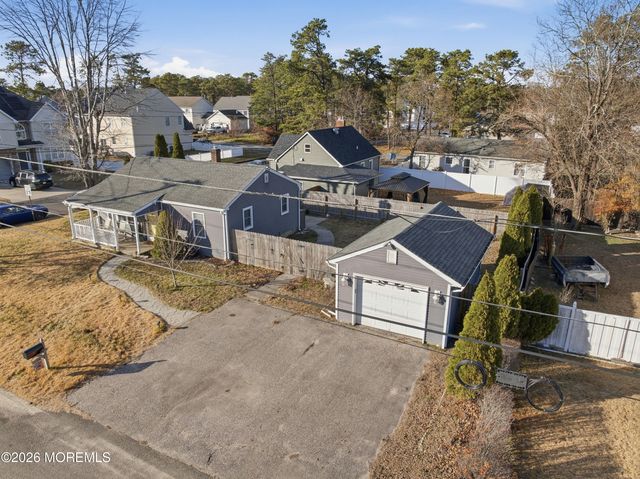 1101 Lawrence Avenue, Toms River, NJ 08757