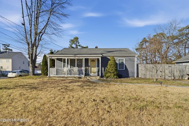 1101 Lawrence Avenue, Toms River, NJ 08757