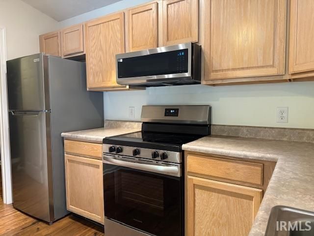 6519 Jade Stream Ct Apt 310, Indianapolis, IN 46237