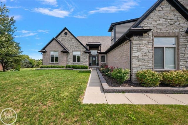 74714 Gould Road, Bruce Twp, MI 48065