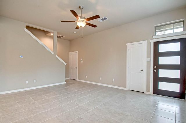 332 N Spotted Fern Drive, Montgomery, TX 77316