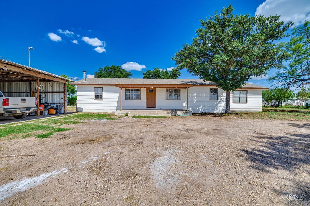 Image 1 of property listing at 6036 Navajo Road, San Angelo, TX 76901