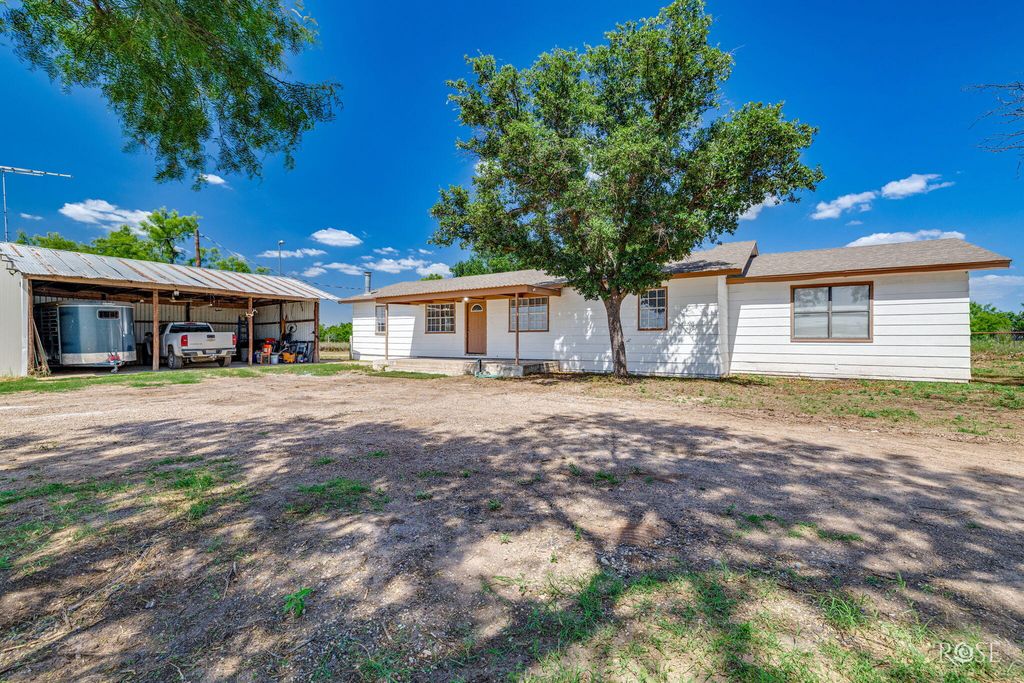 Image 2 of property listing at 6036 Navajo Road, San Angelo, TX 76901