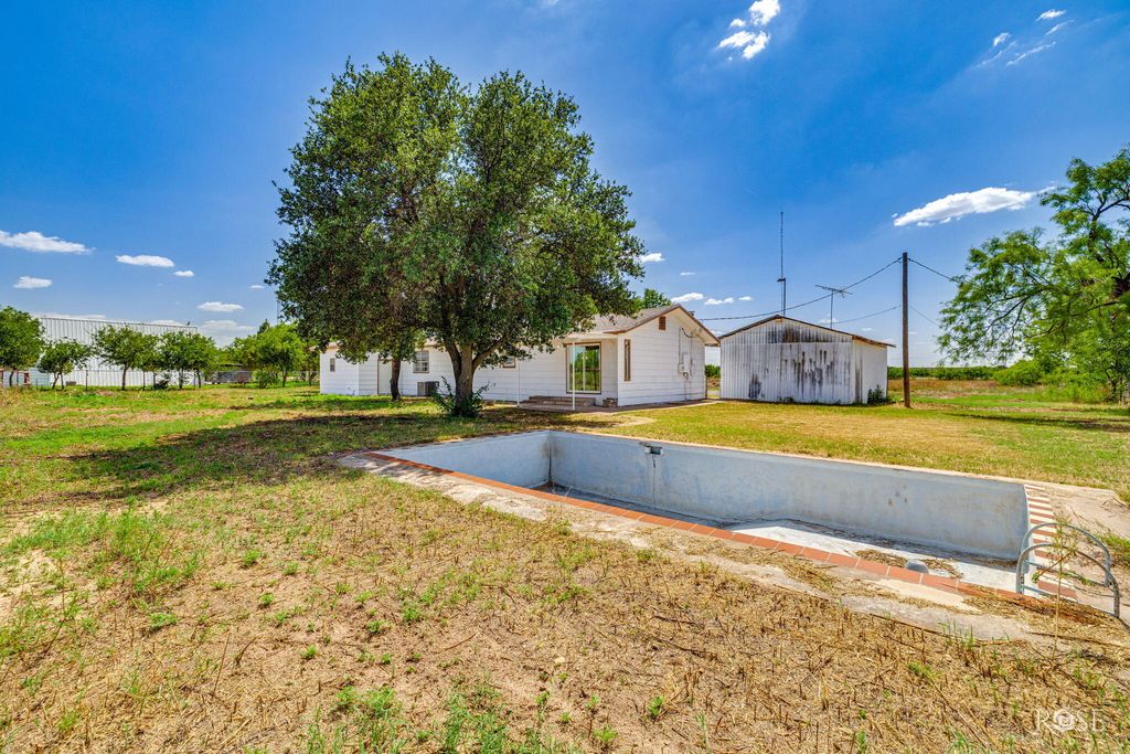 Image 29 of property listing at 6036 Navajo Road, San Angelo, TX 76901