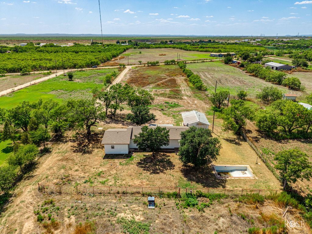 Image 39 of property listing at 6036 Navajo Road, San Angelo, TX 76901