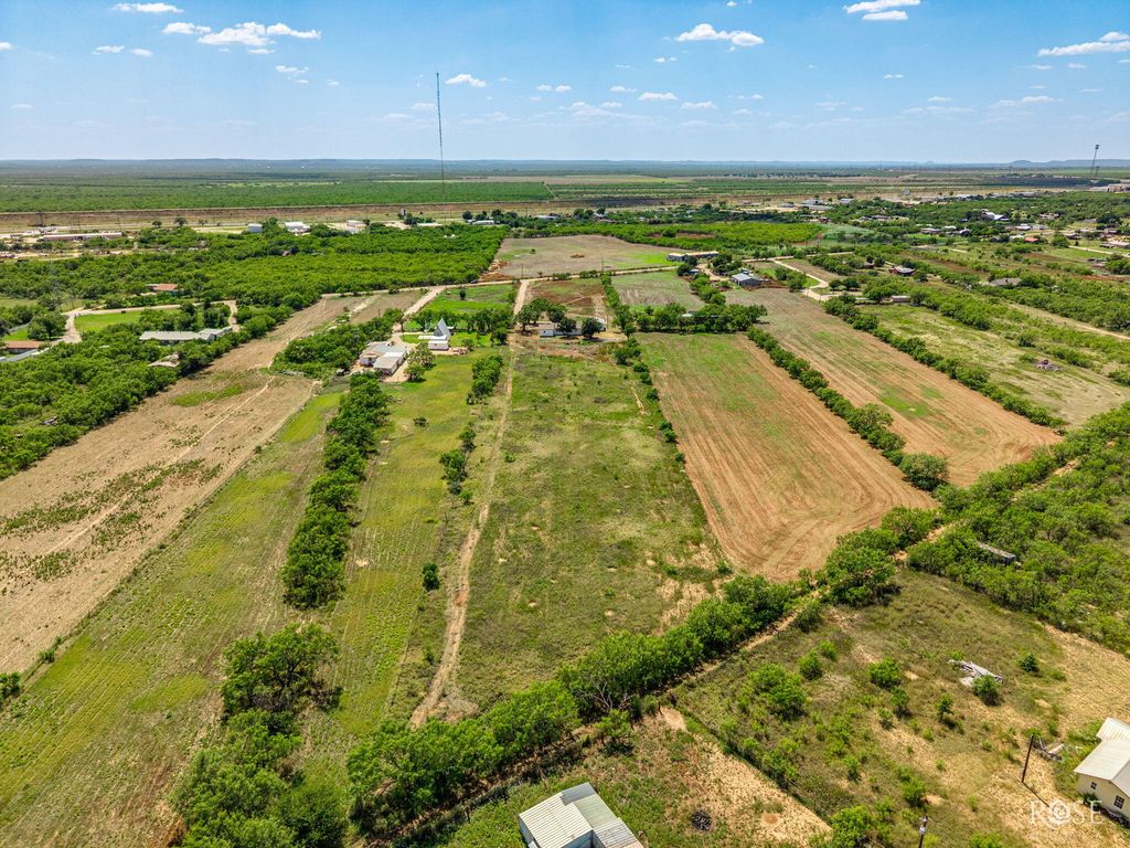 Image 41 of property listing at 6036 Navajo Road, San Angelo, TX 76901