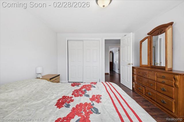 22448 Hallcroft Trail, Southfield, MI 48034