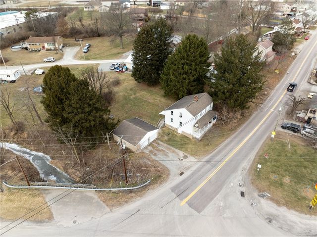 105 Pandora Rd, Derry Twp, PA 15661