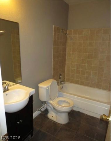 574 Roxella Lane C, Las Vegas, NV 89110