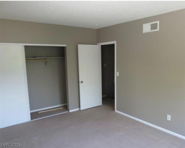 574 Roxella Lane C, Las Vegas, NV 89110