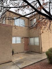 574 Roxella Lane C, Las Vegas, NV 89110