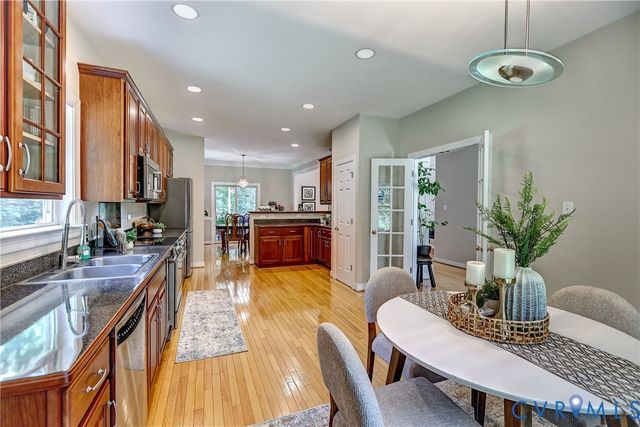 16184 Point Beverley Ct, Montpelier, VA 23192