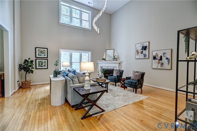 16184 Point Beverley Ct, Montpelier, VA 23192