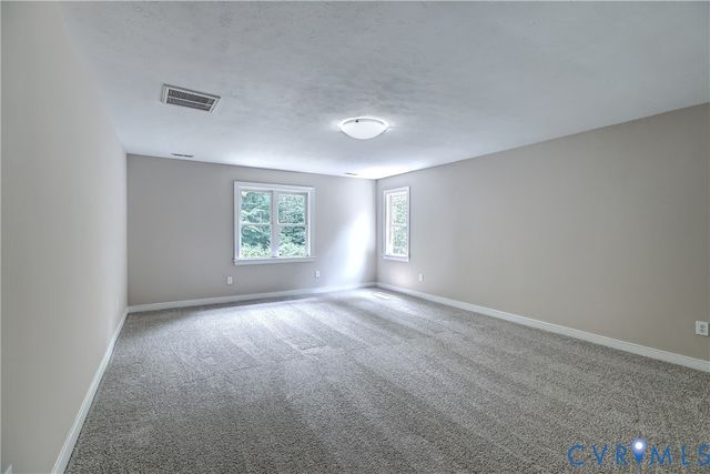 16184 Point Beverley Ct, Montpelier, VA 23192