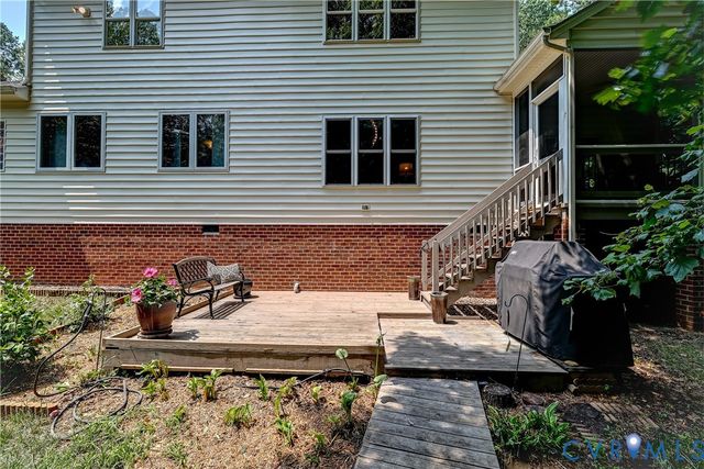 16184 Point Beverley Ct, Montpelier, VA 23192