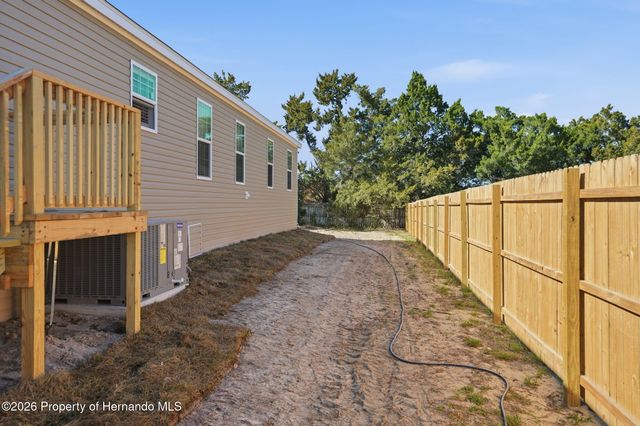 4195 Orlando Avenue, Brooksville, FL 34604