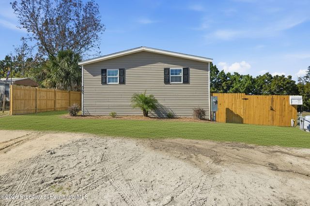 4195 Orlando Avenue, Brooksville, FL 34604