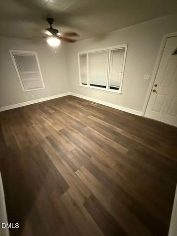 425 Hamilton Street, Burlington, NC 27217