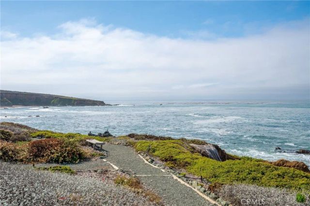 4865 Windsor Boulevard, Cambria, CA 93428