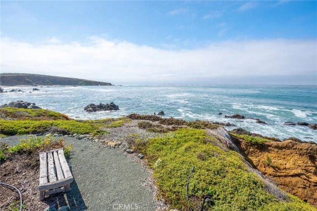 4865 Windsor Boulevard, Cambria, CA 93428