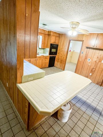 8526 N Hwy 59, Marshall, TX 75670