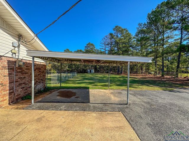8526 N Hwy 59, Marshall, TX 75670