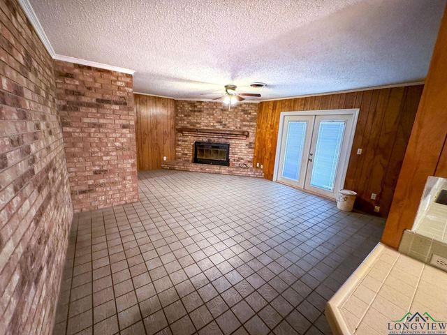 8526 N Hwy 59, Marshall, TX 75670