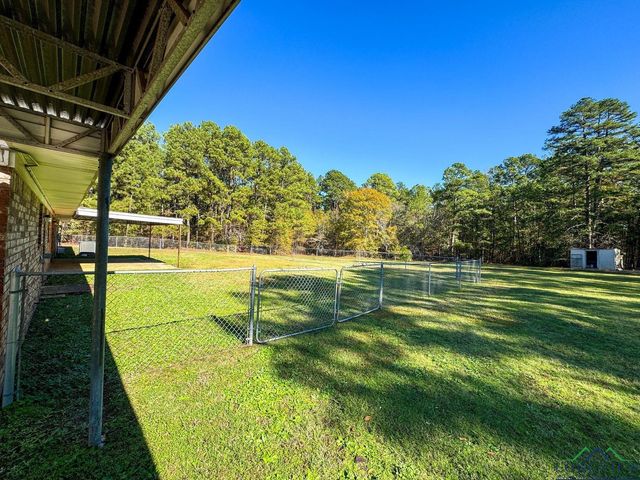8526 N Hwy 59, Marshall, TX 75670